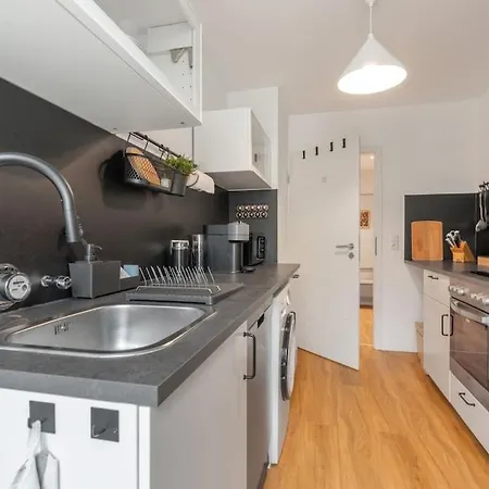 Appartamento Modernes 2 Zi Zentral *